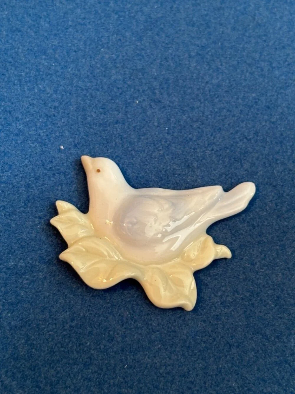 The Valencia Collection White Dove Pin By Roman Inc. In Original Box